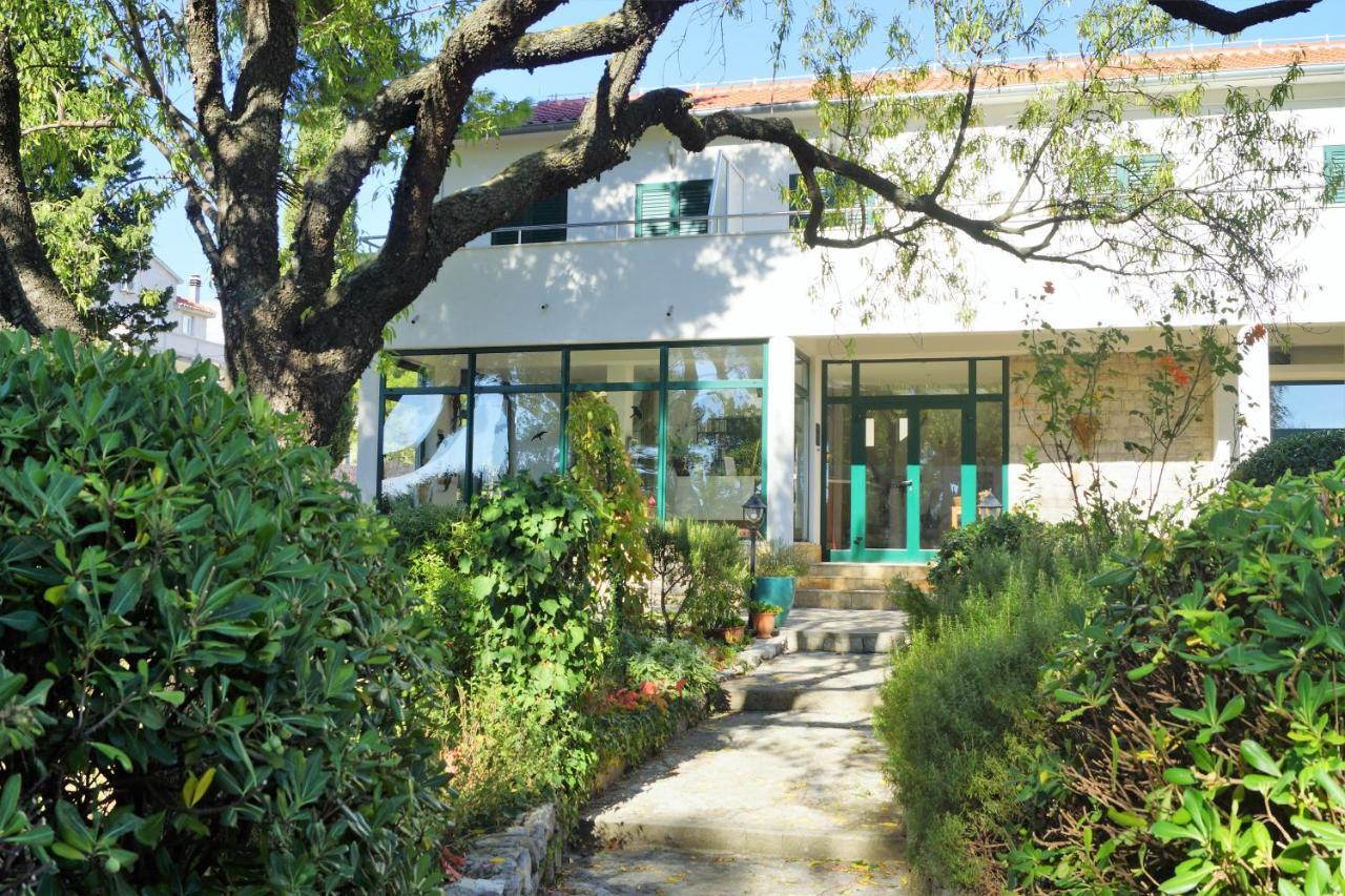 Kleine Hexe B&B Pension Pirovac Zewnętrze zdjęcie